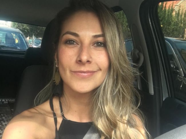 Taxi involucrado en caso de paseo millonario en Bogotá que dejó a una mujer secuestrada durante 30 horas.