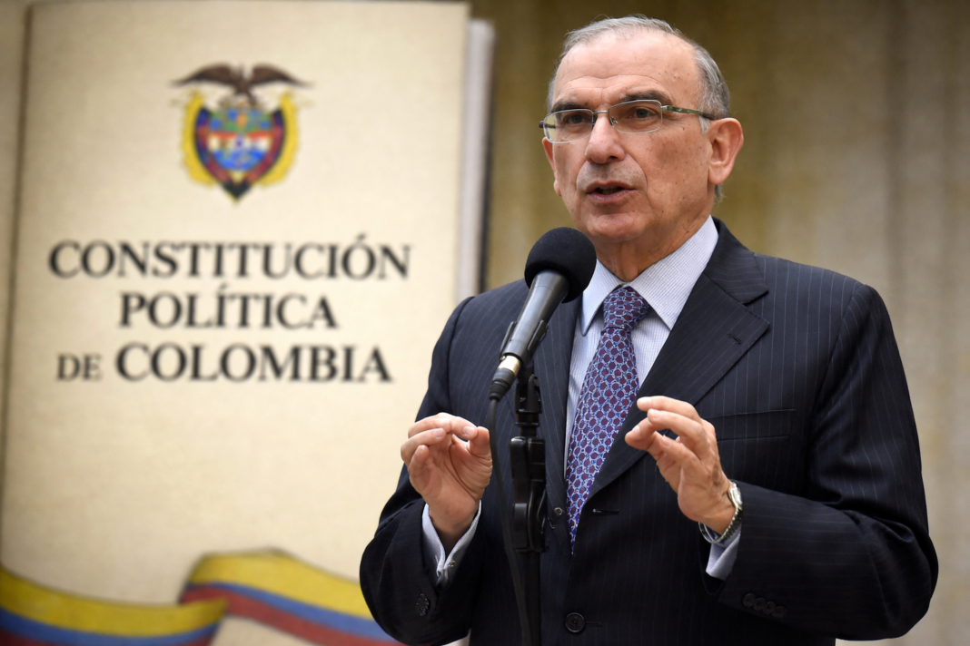 Humberto de la Calle advierte sobre riesgos de convocar una Asamblea Constituyente en Colombia