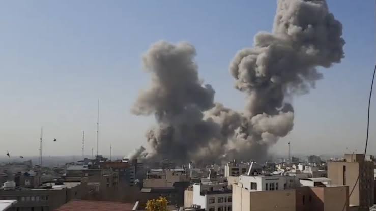 Mapa del Estrecho de Ormuz, ruta clave del petróleo controlada por Irán