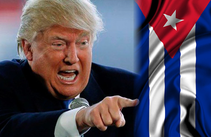 Montaje del presidente Donald Trump apuntando con el dedo en actitud amenazante junto a la bandera de Cuba.