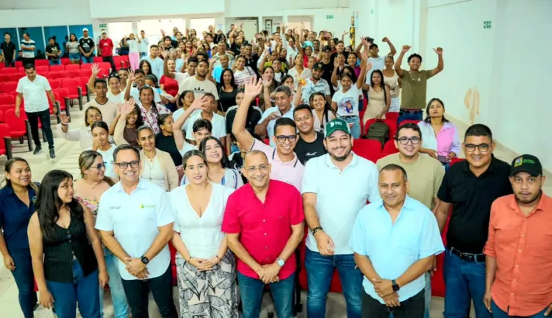 Estudiantes y directivos de la UPC durante jornada de expansión académica en Chiriguaná Cesar