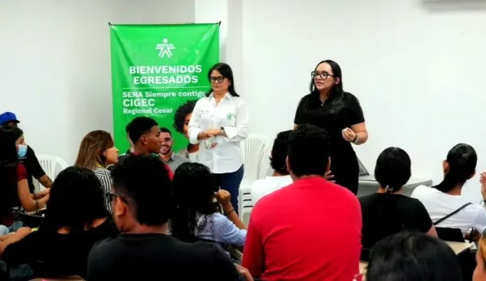 Jóvenes del Cesar reciben orientación laboral del SENA para acceder a empleo con Tiendas Ara