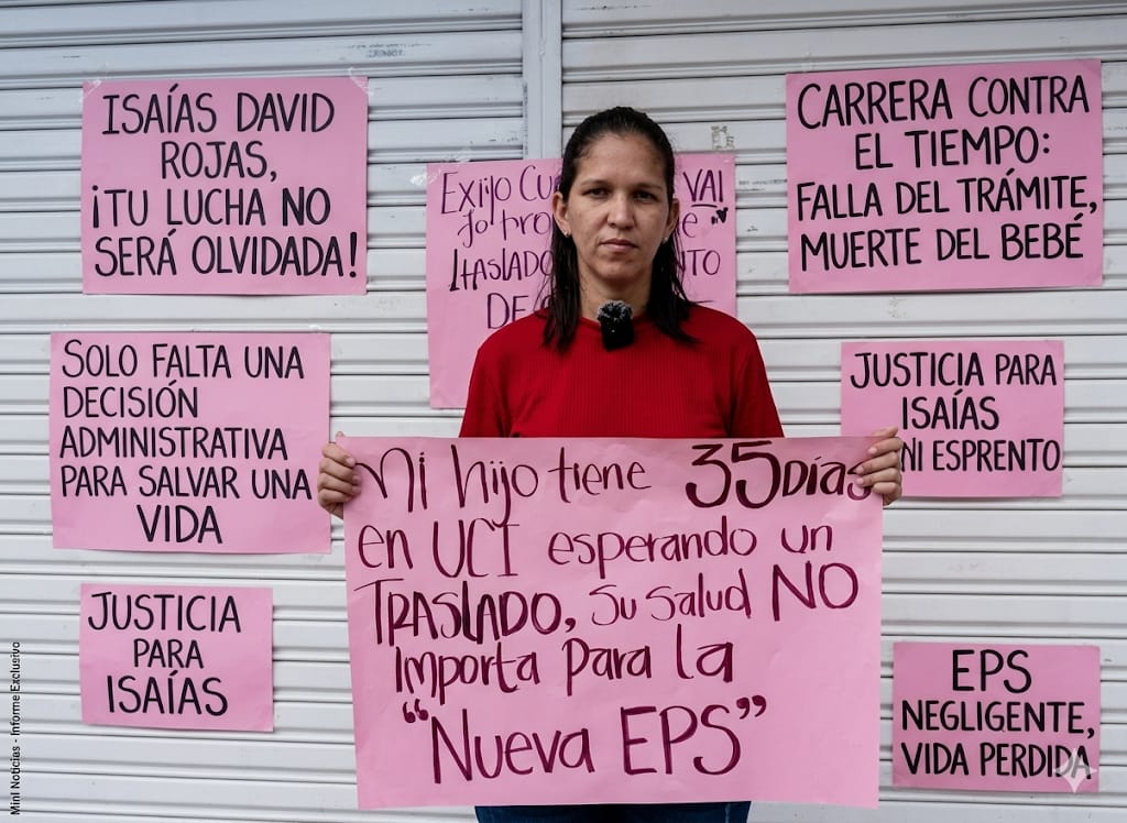 Carteles con mensajes de la familia de Isaías David Rojas Vargas en medio del caso del bebé de Bosconia