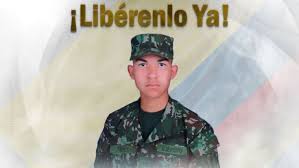 Cartel de exigencia de libertad con el retrato de Víctor Hugo Yepes García, el soldado cesarense secuestrado por las disidencias de las Farc.