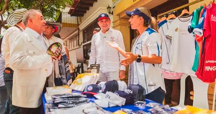 Más de 700 emprendedores participan en Expofestival a la Calle en Valledupar