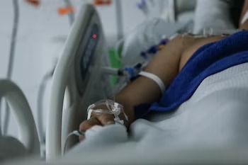 Adolescente murió por bala perdida en una peluquería del barrio Primero de Mayo en Valledupar.
