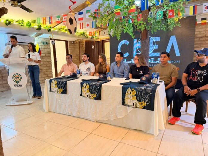 Rueda de prensa de lanzamiento del Festi Food Colombia 2026 en Valledupar con organizadores y representantes de restaurantes participantes.