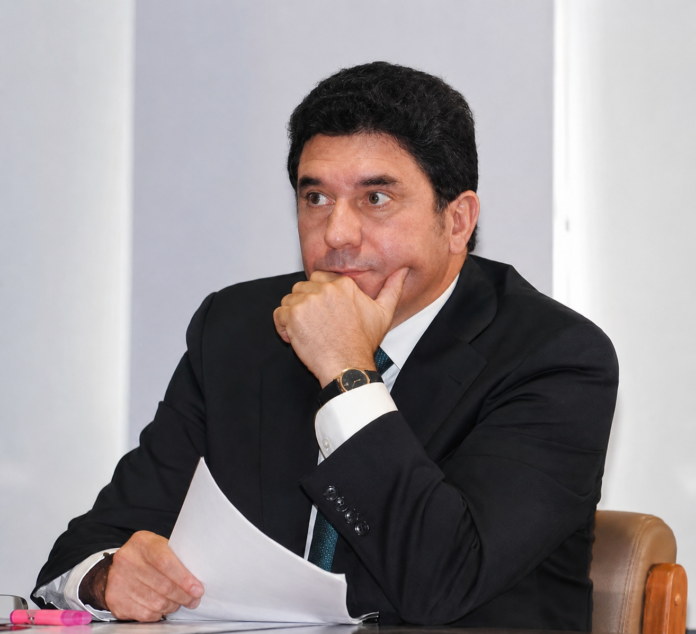 Germán Olano durante una reunión, condenado por el carrusel de la contratación en Bogotá