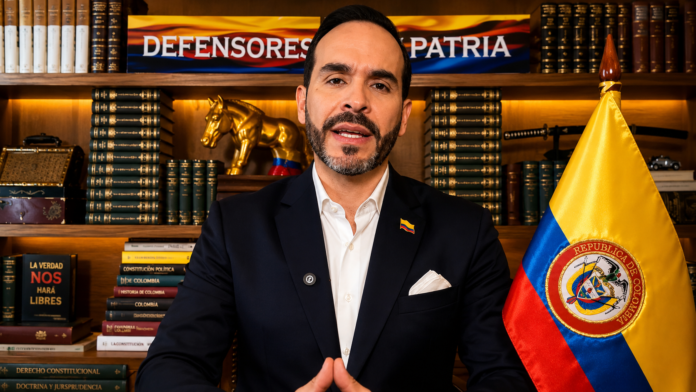 Abelardo de la Espriella durante su alocución sobre el proceso de empalme y las primeras medidas de su próximo gobierno.