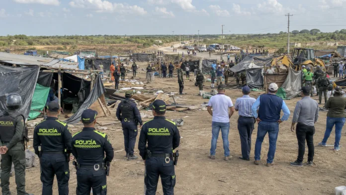 Desalojo en Codazzi en predios ubicados hacia la Trocha de Verdecia