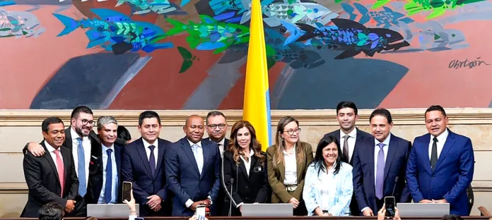 Nuevos magistrados del CNE elegidos por el Congreso para el periodo 2026-2030.