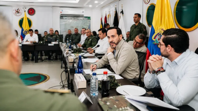 Abelardo De La Espriella durante el Consejo de Seguridad en Valledupar antes de su regreso al Cesar en septiembre