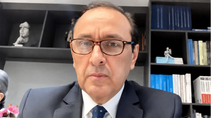Jorge Alfredo Vargas durante la audiencia en la que la Fiscalía le imputó el delito de presunto acoso sexual.