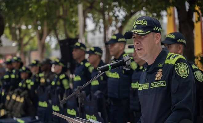 Gobernación del Cesar entregó dotación a la Policía