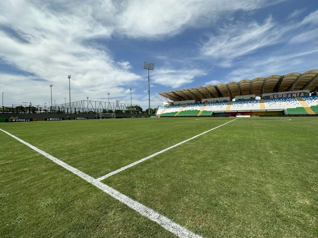 Estadio Armando Maestre Pavajeau antes del partido Alianza Valledupar vs Bucaramanga