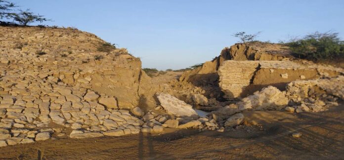 Cauce seco que refleja el riesgo de desabastecimiento de agua en Cesar y La Guajira