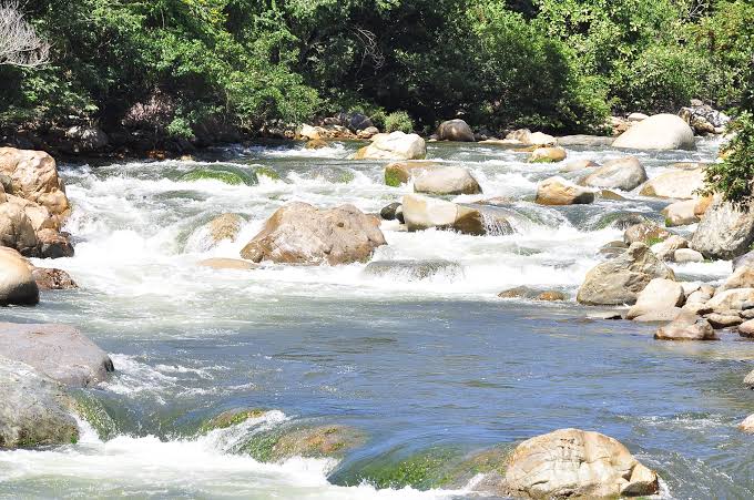 Río del Cesar relacionado con proyectos de agua, saneamiento y el embalse de Besotes