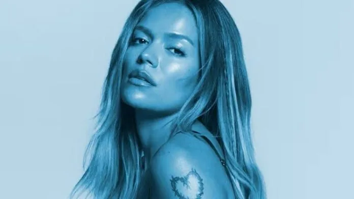Karol G presenta su nuevo álbum No me arrepiento de sentir tanto