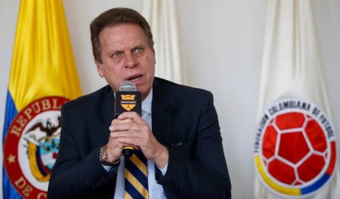 Ramón Jesurún continuará como presidente de la FCF