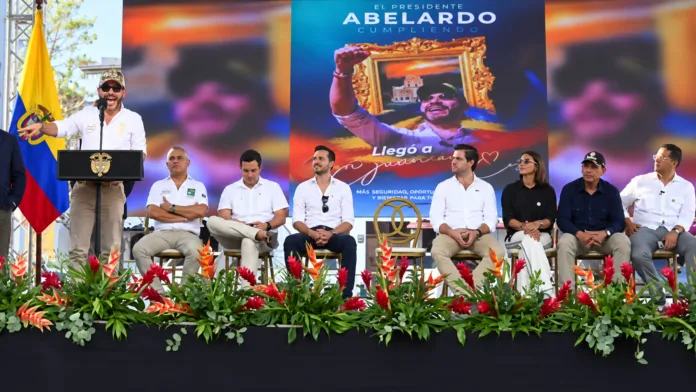 Abelardo advierte a tres cabecillas durante discurso en San Juan del Cesar