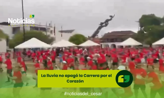 Participantes de la Carrera por el Corazón del Valle en Valledupar bajo la lluvia