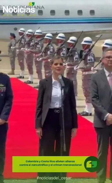 Recibimiento oficial de la presidenta de Costa Rica durante su visita a Colombia