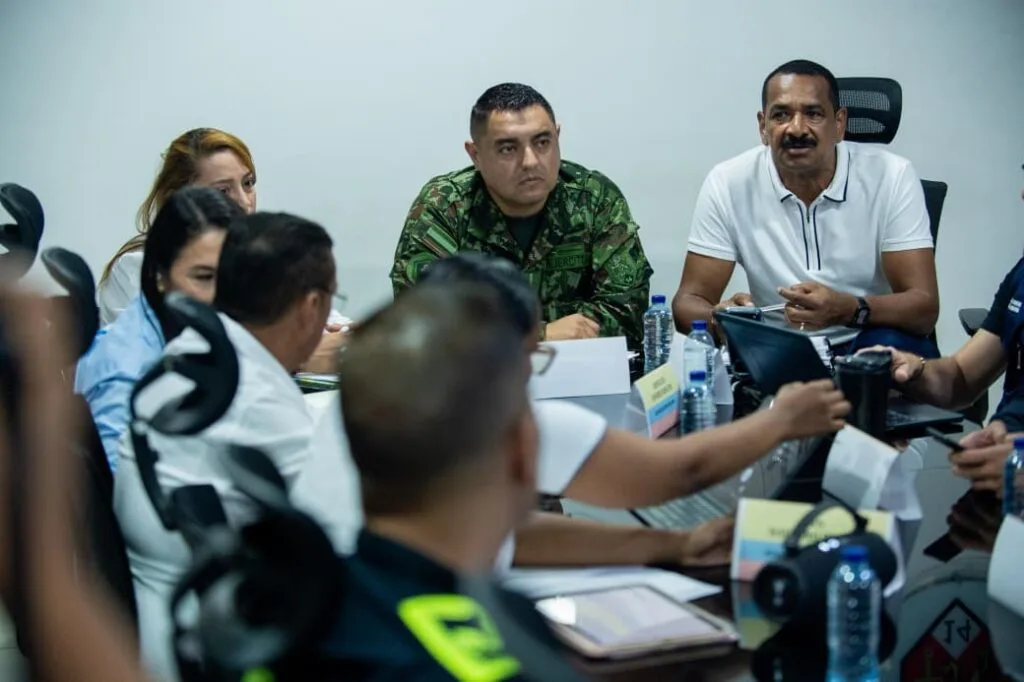 Autoridades civiles y militares durante PMU de seguridad en Aguachica