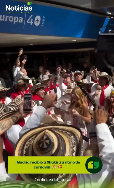 Shakira en Madrid durante bienvenida inspirada en el carnaval de Barranquilla