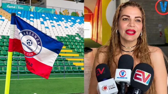 Bandera de Alianza FC junto a mujer que denunció deuda por arriendo de la casa hogar del club en Valledupar.