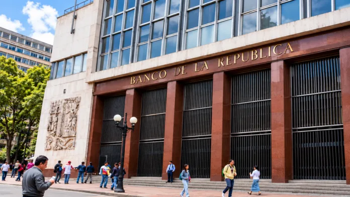 Sede del Banco de la República en Colombia, entidad que define la tasa de interés de política monetaria.