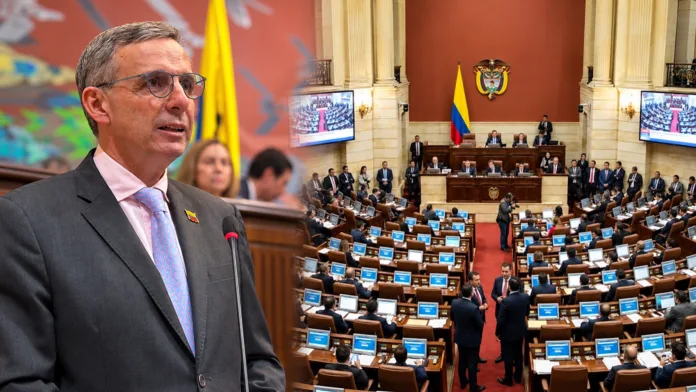 Miguel Gómez Martínez, ministro de Hacienda, junto a una imagen del Congreso de Colombia en un montaje sobre el presupuesto de 2026.